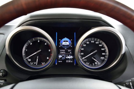 Toyota Land Cruiser 2014